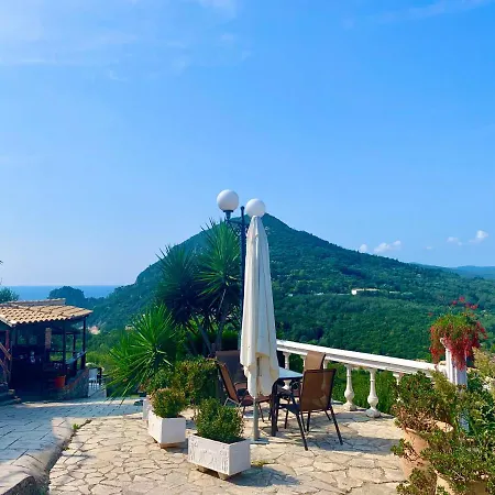 Сasa de vacaciones Ermones Ruby Vátos