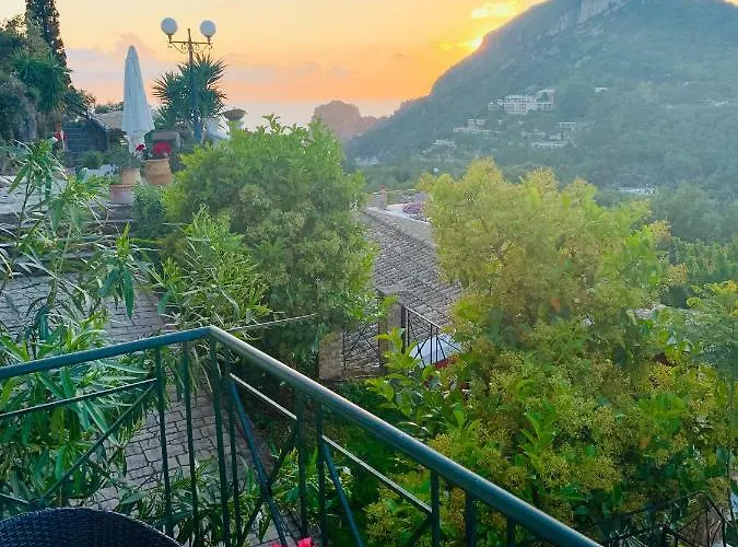 Feriehus Ermones Ruby