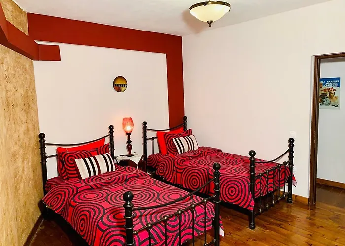 Ermones Ruby * Vátos